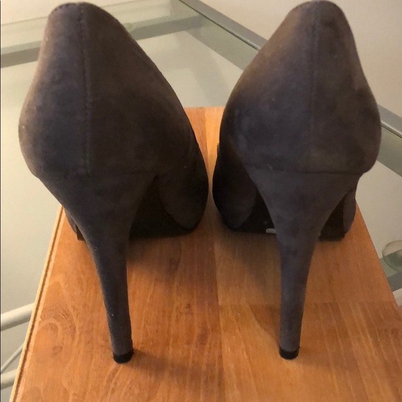 Aldo Suede 4” stilettos - Picture 4 of 7